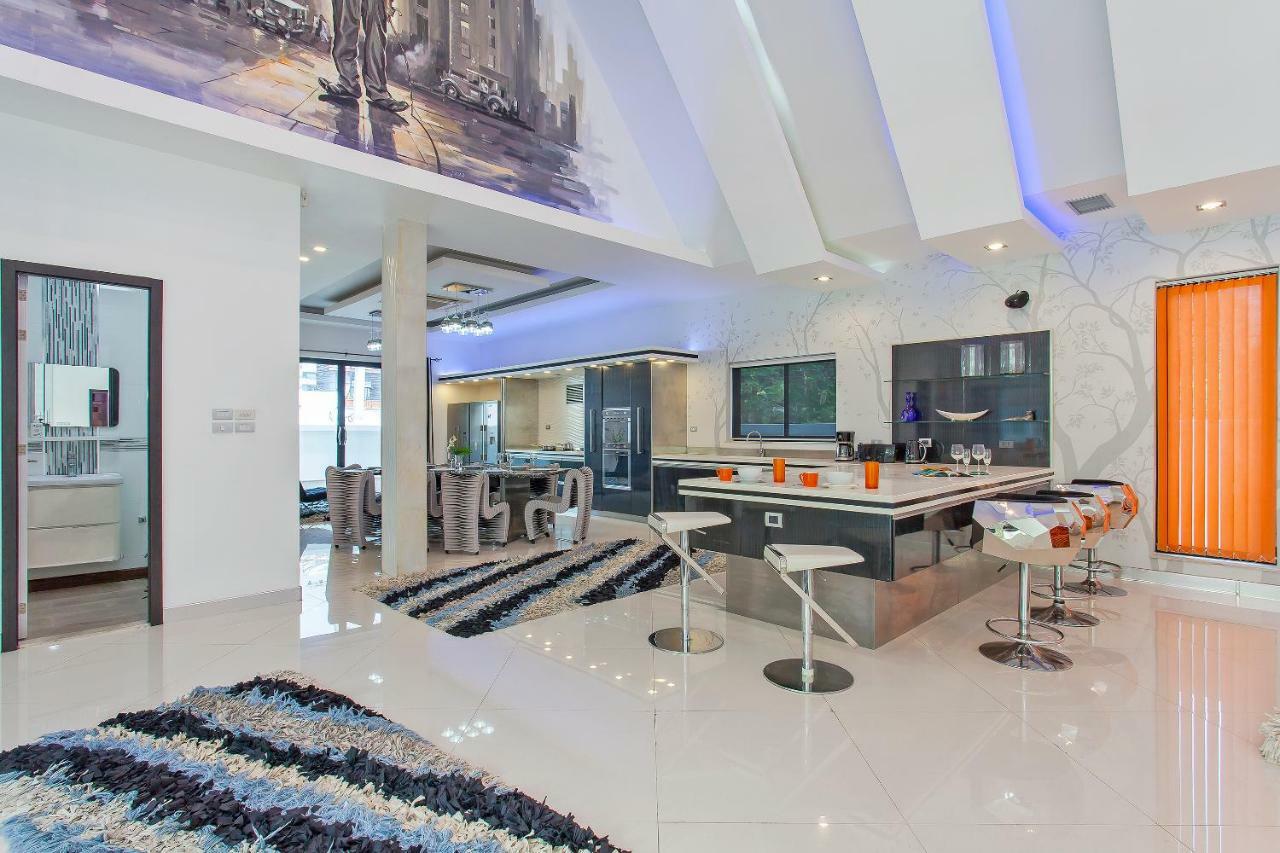 Royale Grand Villa Паттайя Экстерьер фото