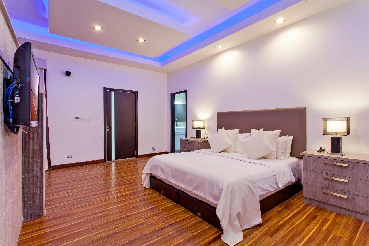 Royale Grand Villa Паттайя Экстерьер фото