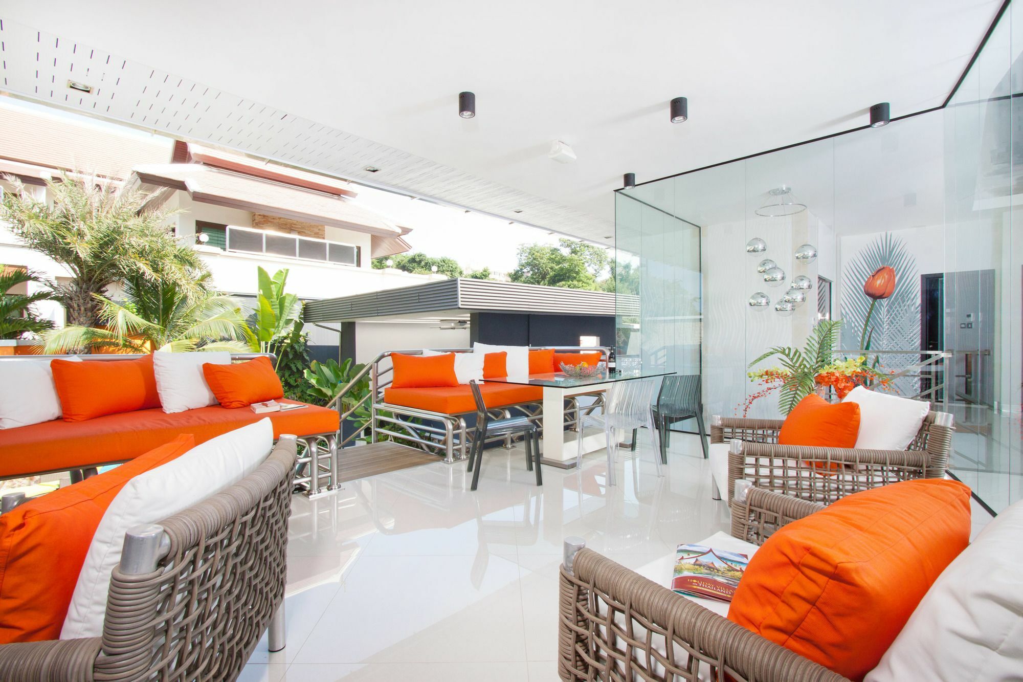 Royale Grand Villa Паттайя Экстерьер фото