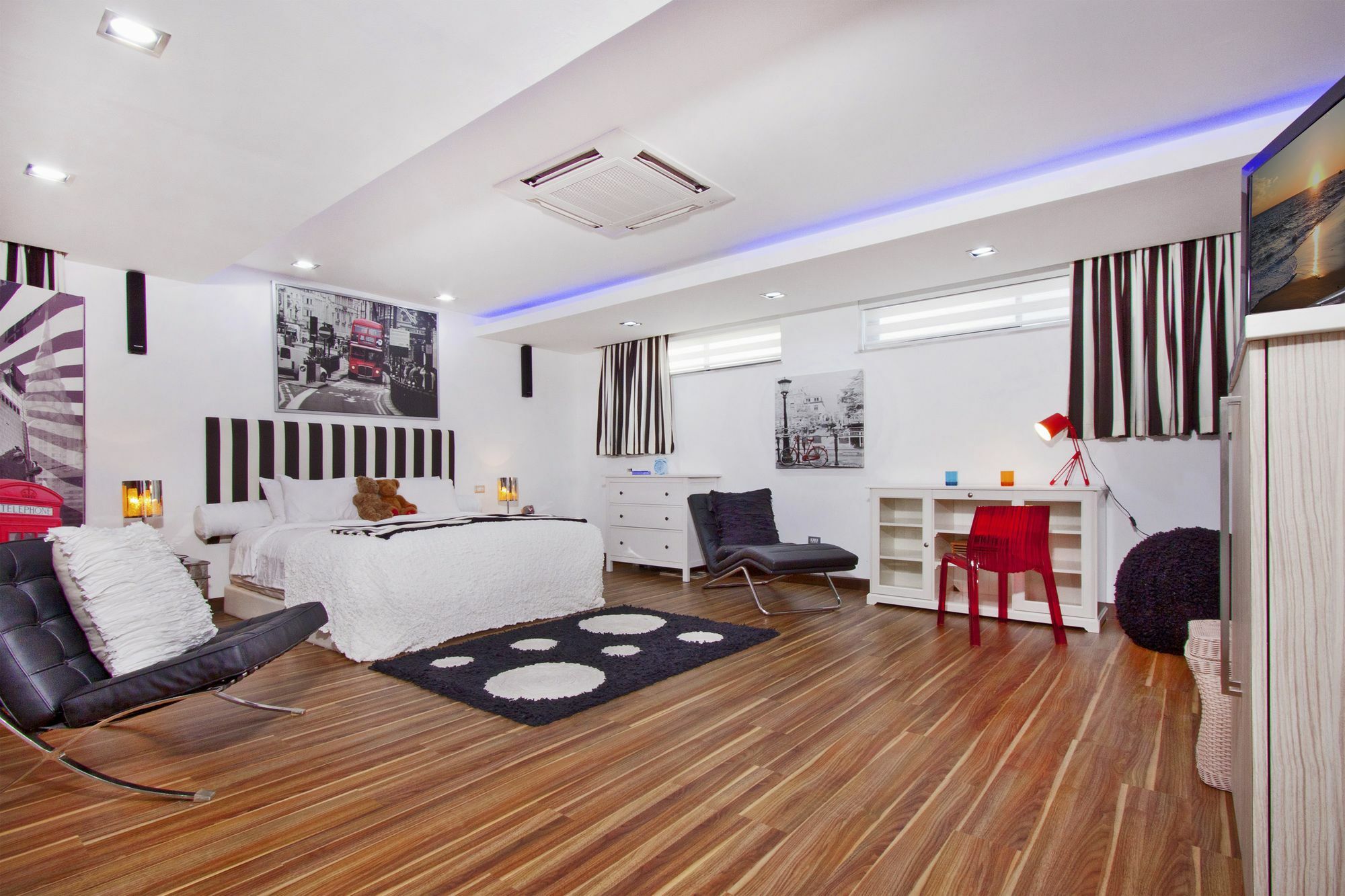Royale Grand Villa Паттайя Экстерьер фото