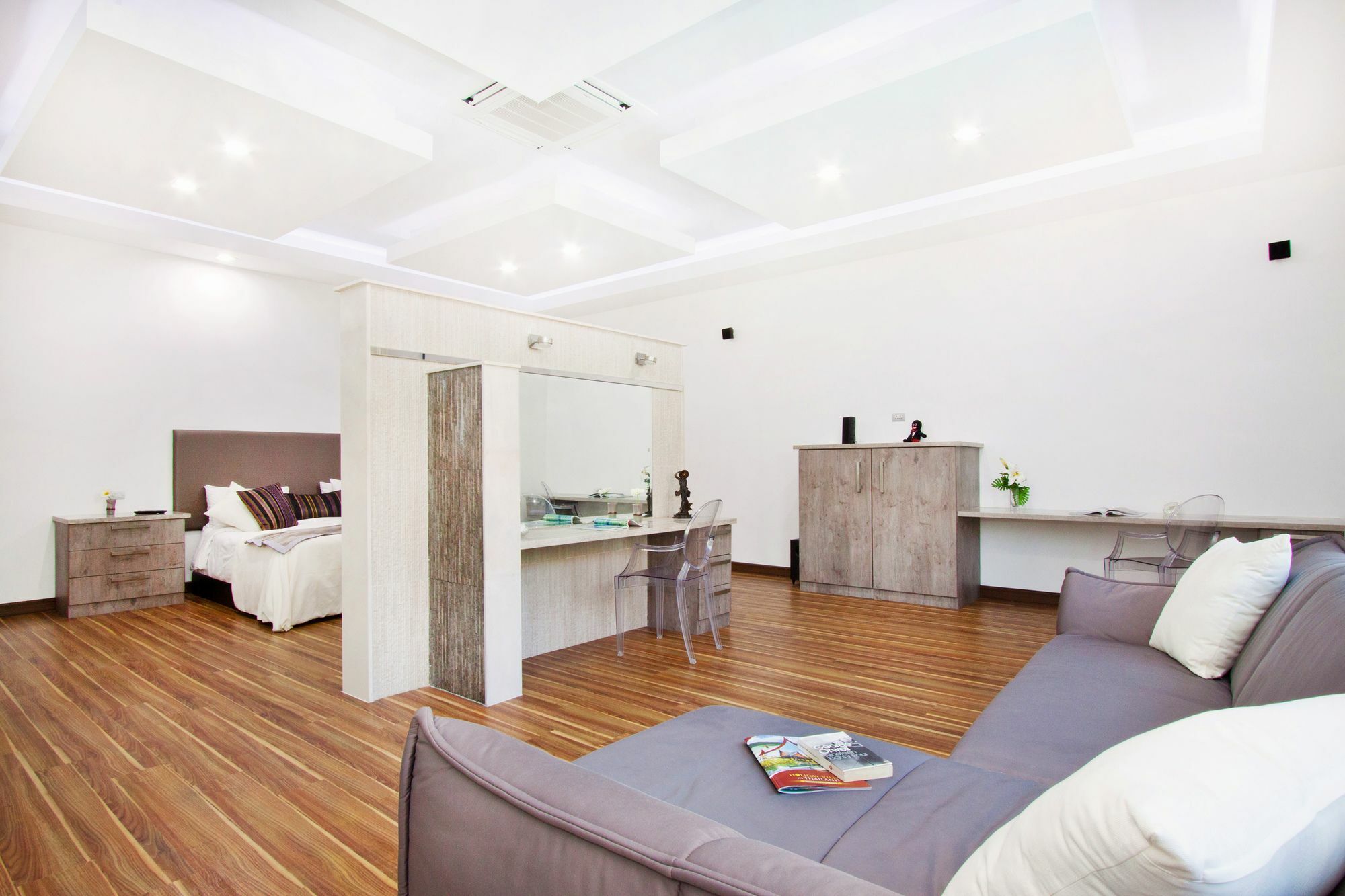 Royale Grand Villa Паттайя Экстерьер фото